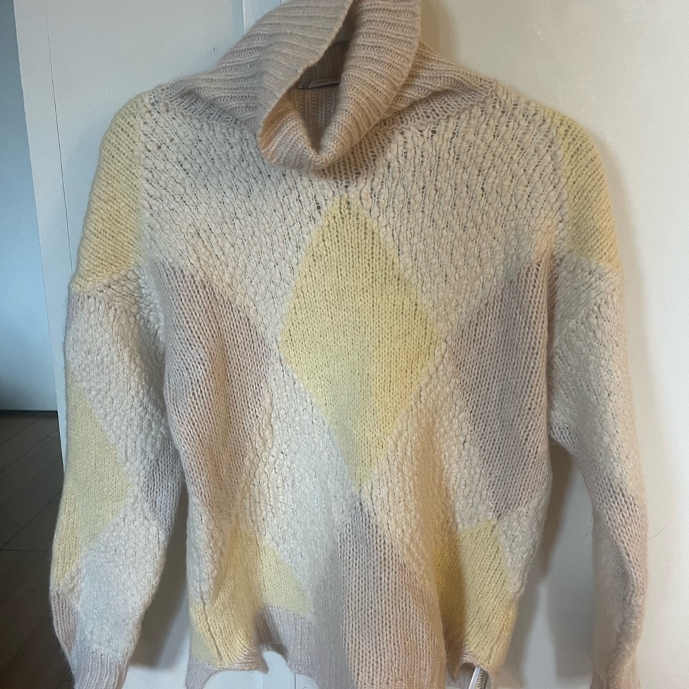 Peserico Italian Wool Turtleneck Sweater
